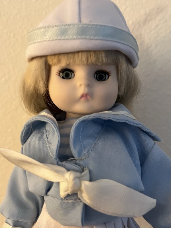 Vintage 1988 Effanbee Li'l Innocents Sandy Vinyl Doll Blue Sailor Dress And Hat