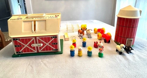 Vintage 1967 Fisher-Price Play Family Farm Barn Set & Silo 215
