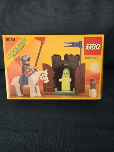 LEGO Castle: Black Monarch's Ghost (6034) 100% Complete, Box, and Instructions