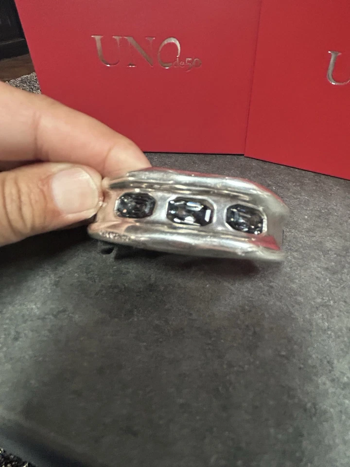 UNOde50 Silver-Plated Bracelet with Grey Crystal Magic 3 - Image 2 of 4