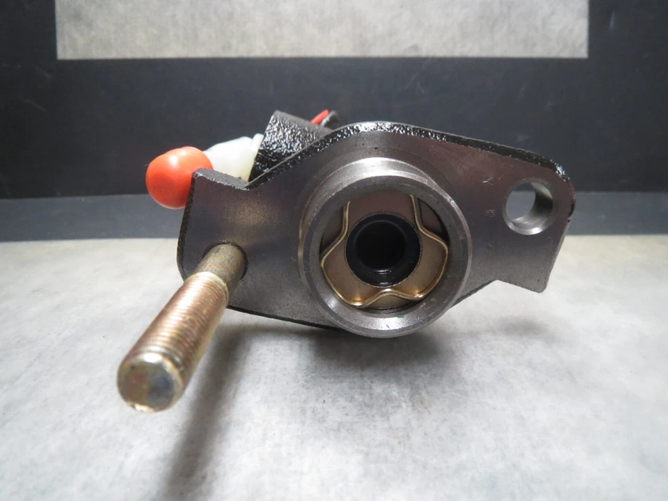 Cilindro maestro de embrague para Kia Sportage 1995-1997 hecho en Corea - ¡Envío rápido! Foto 3 de 4