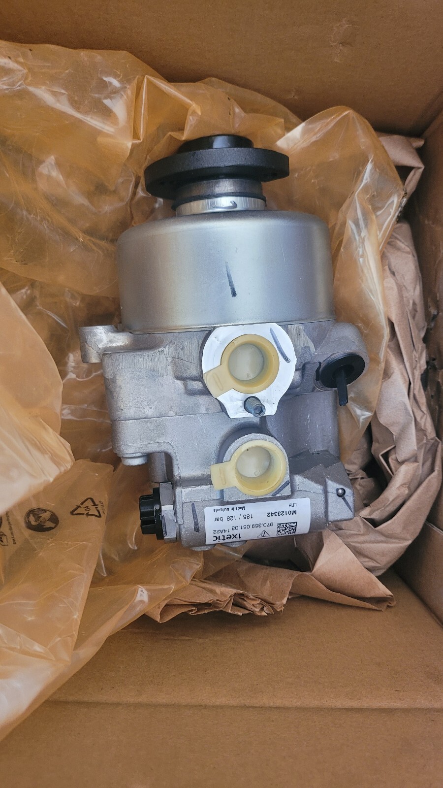 97035905103 New OE Porsche Panamera Power Steering Pump 201016 eBay