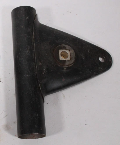 COVER, FORK RH | B