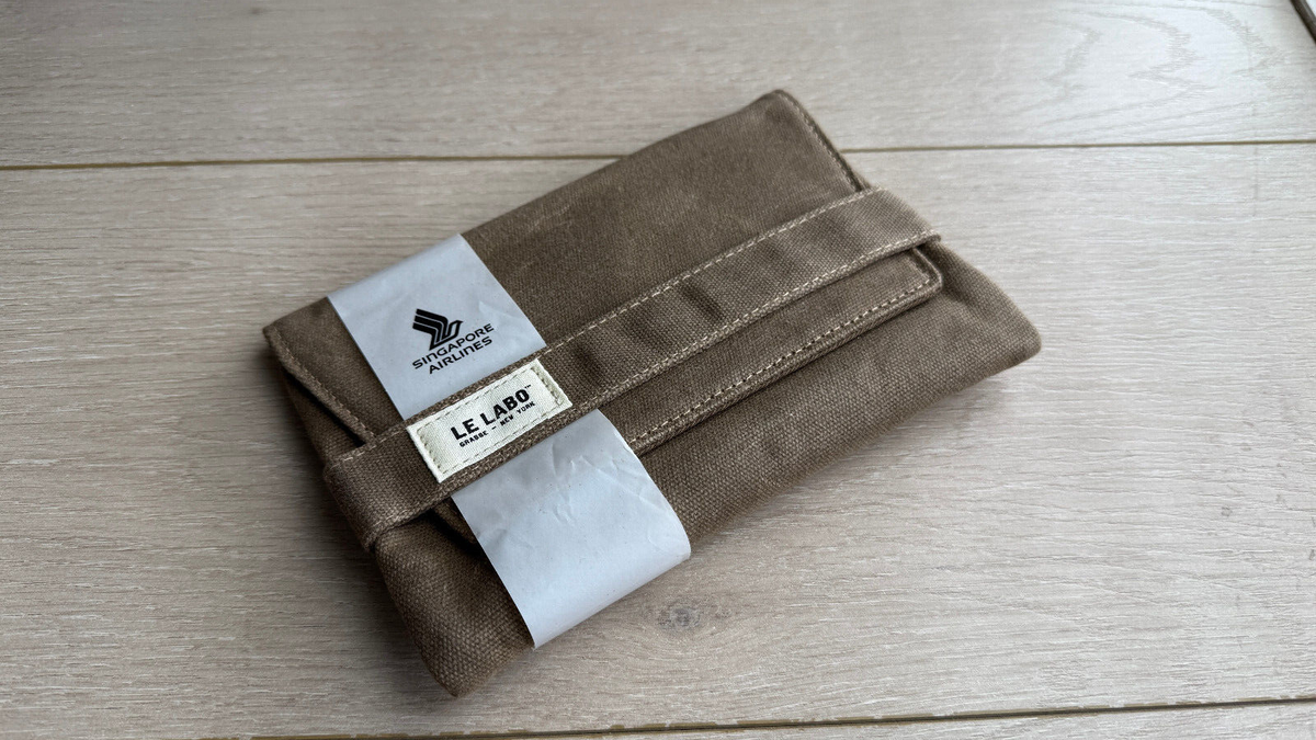 NEW Le Labo waxed cotton canvas pouch Amenity Kit travel document