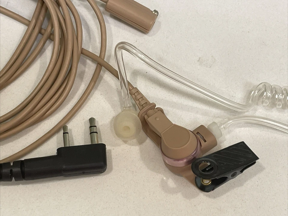 Otto Communications V1-10264 3-Wire 2-Pin Palm Lapel Earpiece Mic Kit Beige USA - Image 4 of 4