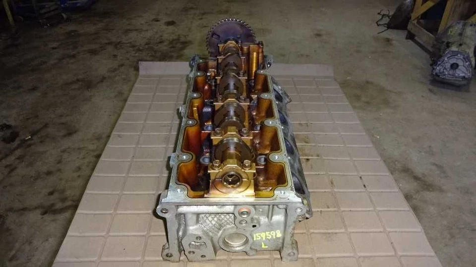 Driver Left Cylinder Head 4.6L VIN 6 8th Digit Fits 97-98 Ford E150 Van 605076 Foto 4 de 4