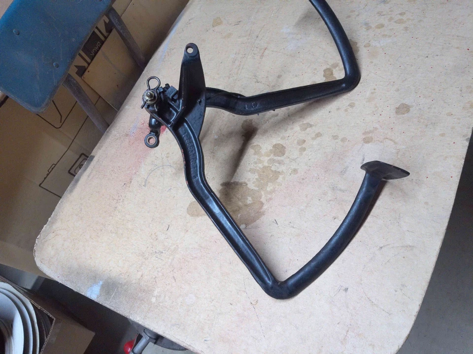 1934 Buick Brake and Clutch Pedal Assembly OEM 1933 1935 1936 Series 60 90 - Image 4 of 4