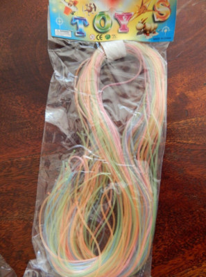 1 PACK SCOOBY STRINGS SCOOBIES SCOUBIDOU PARTYTÜTEN PERLE Qualität