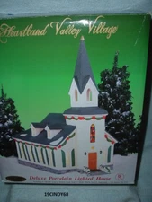 2006 L.E. HEARTLAND VALLEY VILLAGE PORCELAIN LIGHTED BUILDING "CHURCH" IN BOX