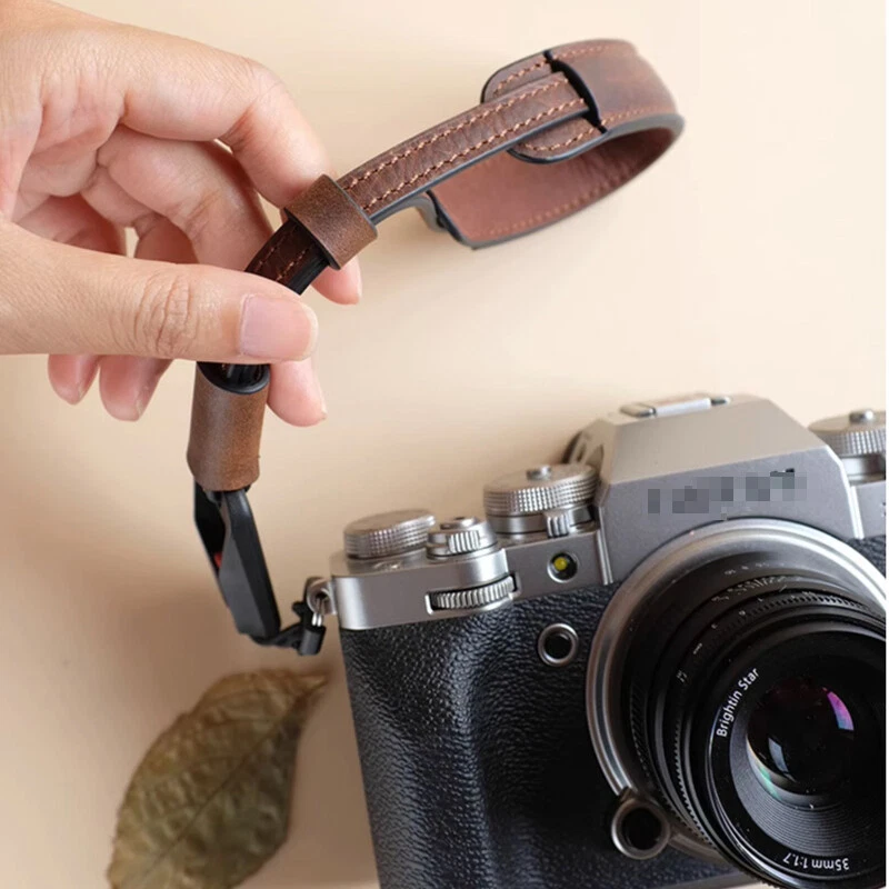 Correa de muñeca para cámara de cuero de vaca con hebilla de liberación rápida apta para Sony Nikon Fujifilm Foto 4 de 4