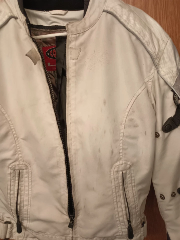 Chaqueta de Motocicleta Cortech LRX Con Armadura Mujer Gris Medio Blanco Exterior Activo Foto 2 de 4