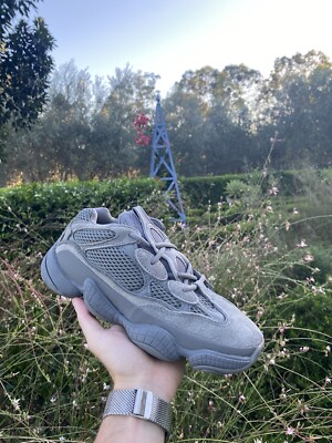 yeezy size 6 mens to womens