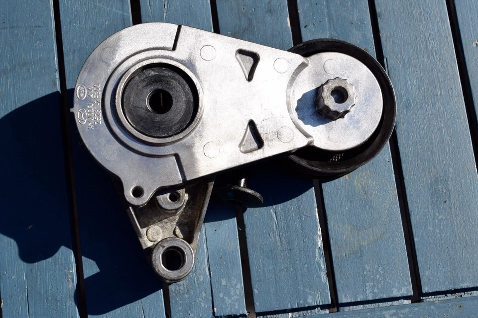 Tensor de correa de distribución OEM 2014 2015 Hyundai Elantra Foto 2 de 3