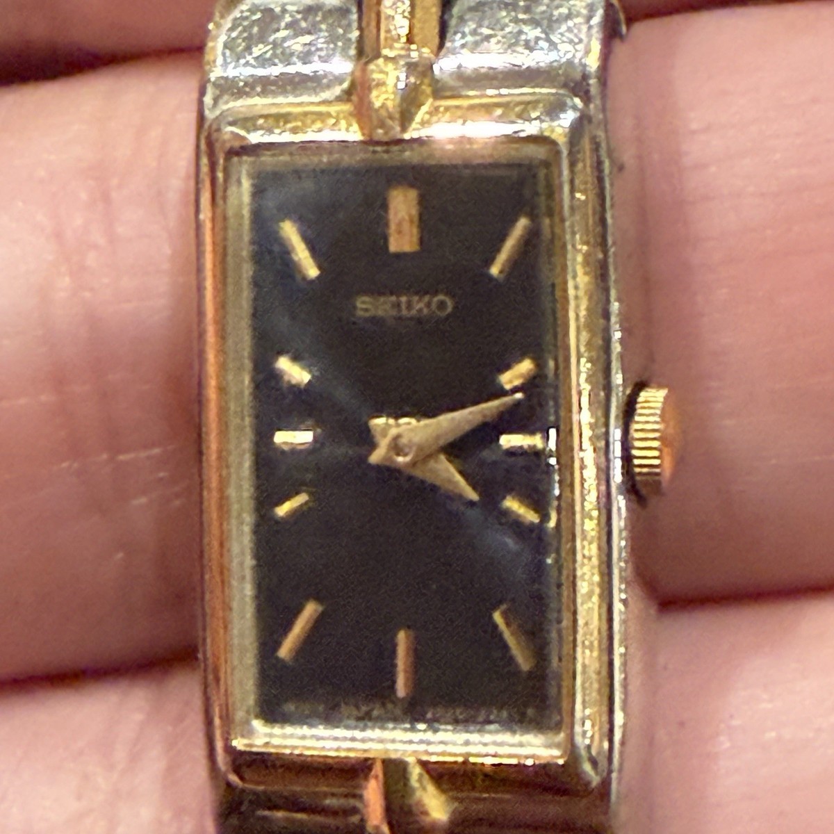 【稼働品】SEIKO 2E20-5610 コンビカラー ブレス腕時計 QZ 上品 SEIKO 2E20-5620 QUARTZ セイコー コンビカラービンテージドレス