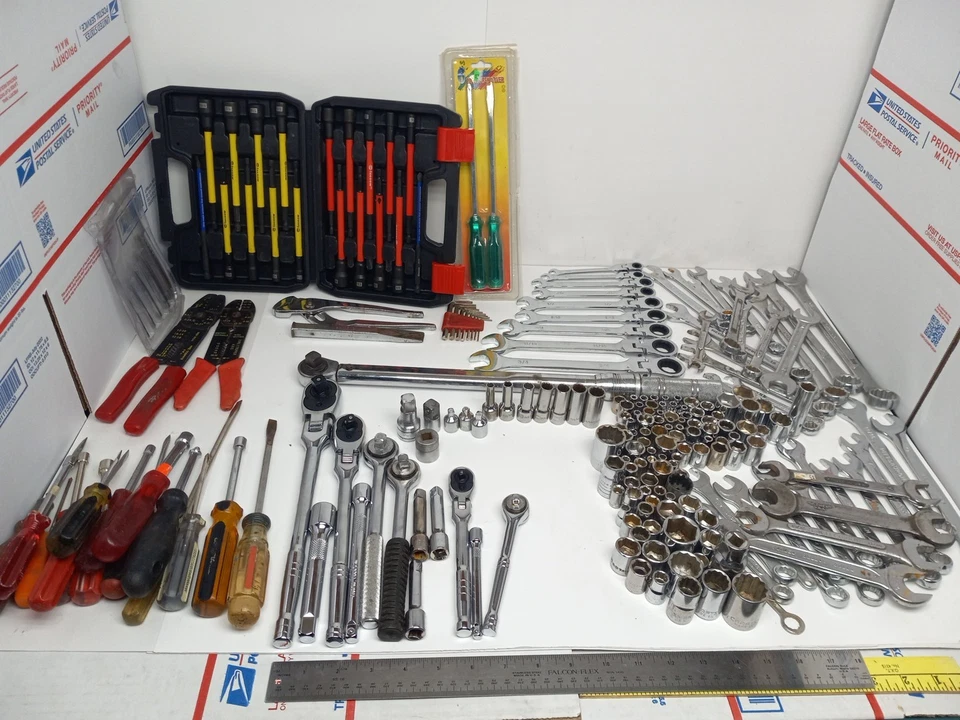 Lote masivo de herramientas mecánicas llaves de trinquete Craftsman Matco SK 222 PIEZAS  Foto 2 de 4