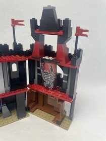 LEGO Castle 8802 Dark Fortress Landing 98% Complete w/cas273 Minifigure 2005