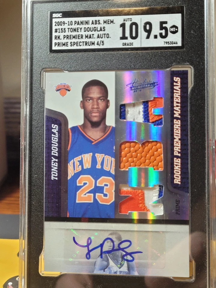 2009-10 Absolute Memorabilia #155 Toney Douglas Jersey 4/5 RC SGC 9.5 Auto 10 - Image 3 of 4