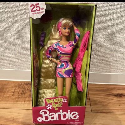 Totally Hair Barbie Doll 25th Anniversary comes with 5 types of hair accessories