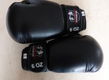 1 Paar Kinder Boxhandschuhe "Kampfsport Akademie" - 6 OZ in Schwarz - Topp