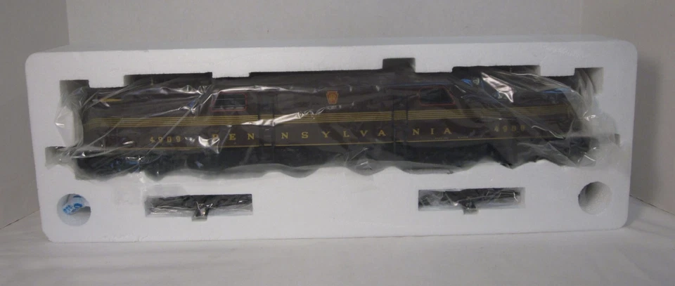 Williams 41851 Scale PRR GG-1 #4909 Tuscan 5 Stripe w/True Blast Plus Sounds NOS - Image 4 of 4