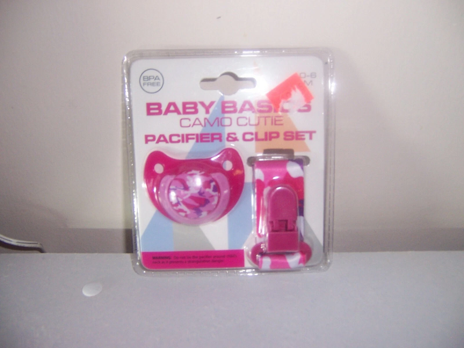 Baby Basics camo cutie pacifer 0-6months New