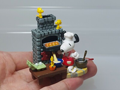 Snoopy Premium Figure (Cooking Time) Targa World Of Peanuts