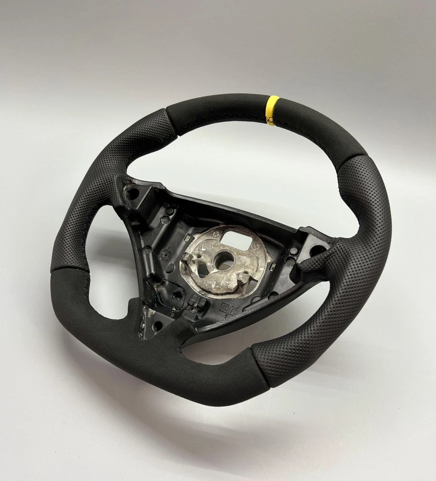 Volante personalizado Porsche Cayenne 955 957 Turbo S GTS cuero + Alcántara Foto 2 de 4