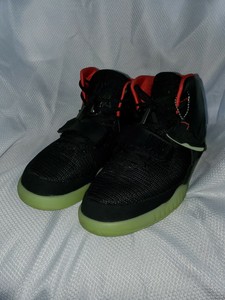 air yeezy 2 box