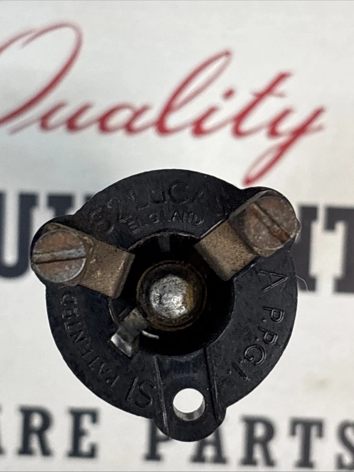 Interruptor de luz principal/lateral Lucas modelos Allard Palm Beach 21C y 21Z 1953-55 Foto 4 de 4