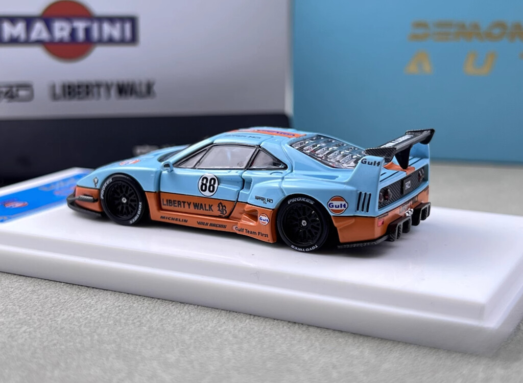 LBWK フェラーリF40 1/64 ガルウイング　Gulf ミニカー DK 1:64 Blue Gulf LBWK F40 Racing Sports Model Diecast Metal