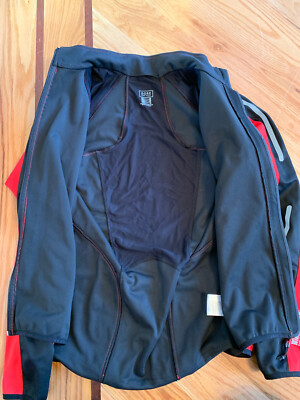 Gore Bike Wear Windstopper Soft Shell Convertible Jacket / Short