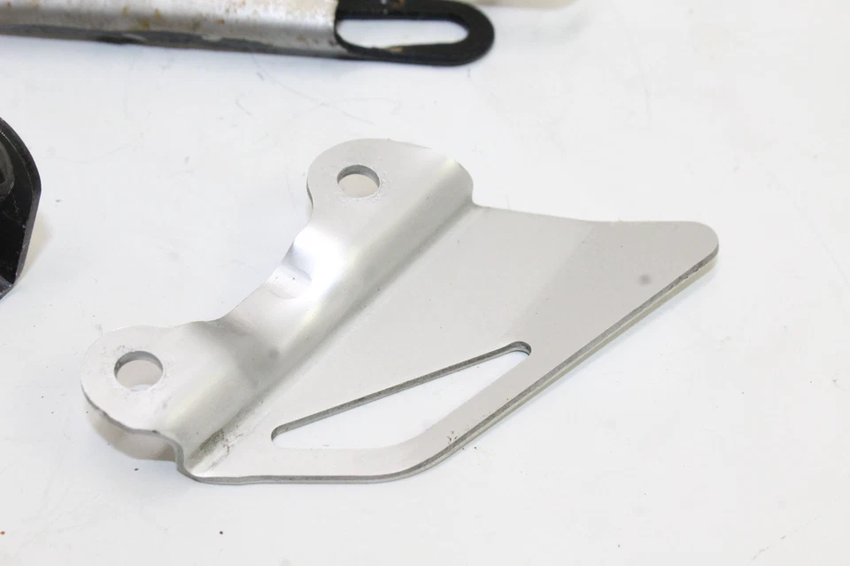 Soportes de montaje trasero Honda Cbr1000rr 2008-11 varios OEM Foto 3 de 4