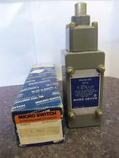 New Honeywell 2ML1 Precision Micro Limit Switch 20 Amp 600 VAC NIB
