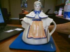 Vtg SHAWNEE POTTERY Granny Ann TEAPOT