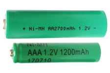 2 x AAA 1200 mAh  2 x AA 2700 mAh NiMH Batteries