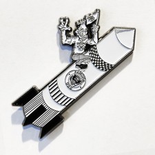Pin esmaltado THE RAMONES Rocket To Russia punk rock cbgb dee dee