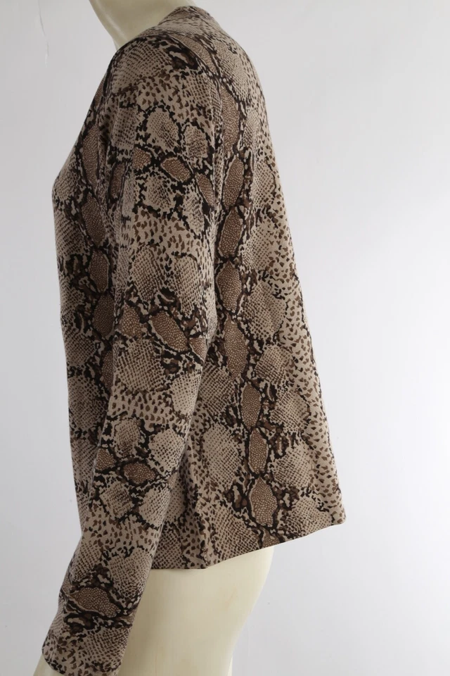 Camiseta manga longa ANNE KLEIN bege estampa de cobra tamanho G - Imagem 4 de 4