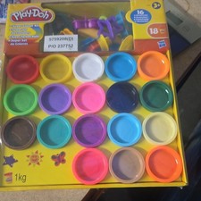 Play-Doh 18 Colours Modelling Compound Set with 16 Tools & Accessories