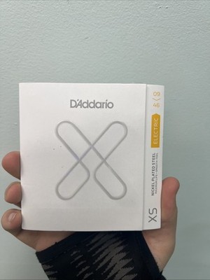 D'Addario XSE0946 09-46 Super Lt Top/Reg Btm, XS Nickel Coated Electric Strings