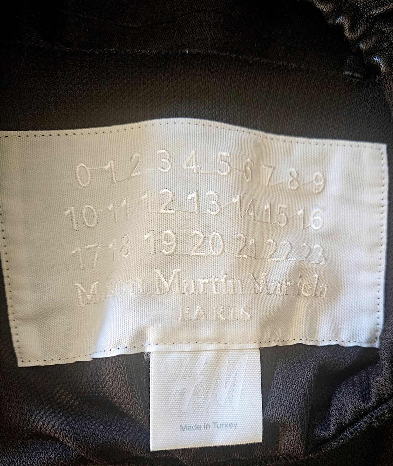  Maison Martin Margiela for H&M Car Seat Cover Dress NWT Rare Iconic Collector 6 thumbnail 2