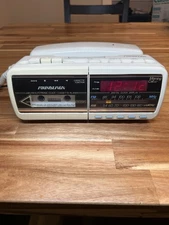 Soundesign 7580IVY AM/FM Alarm Clock radio Telephone Cassette Player READ DESC