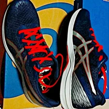 Men 7.5US Asics Lite Racer Light