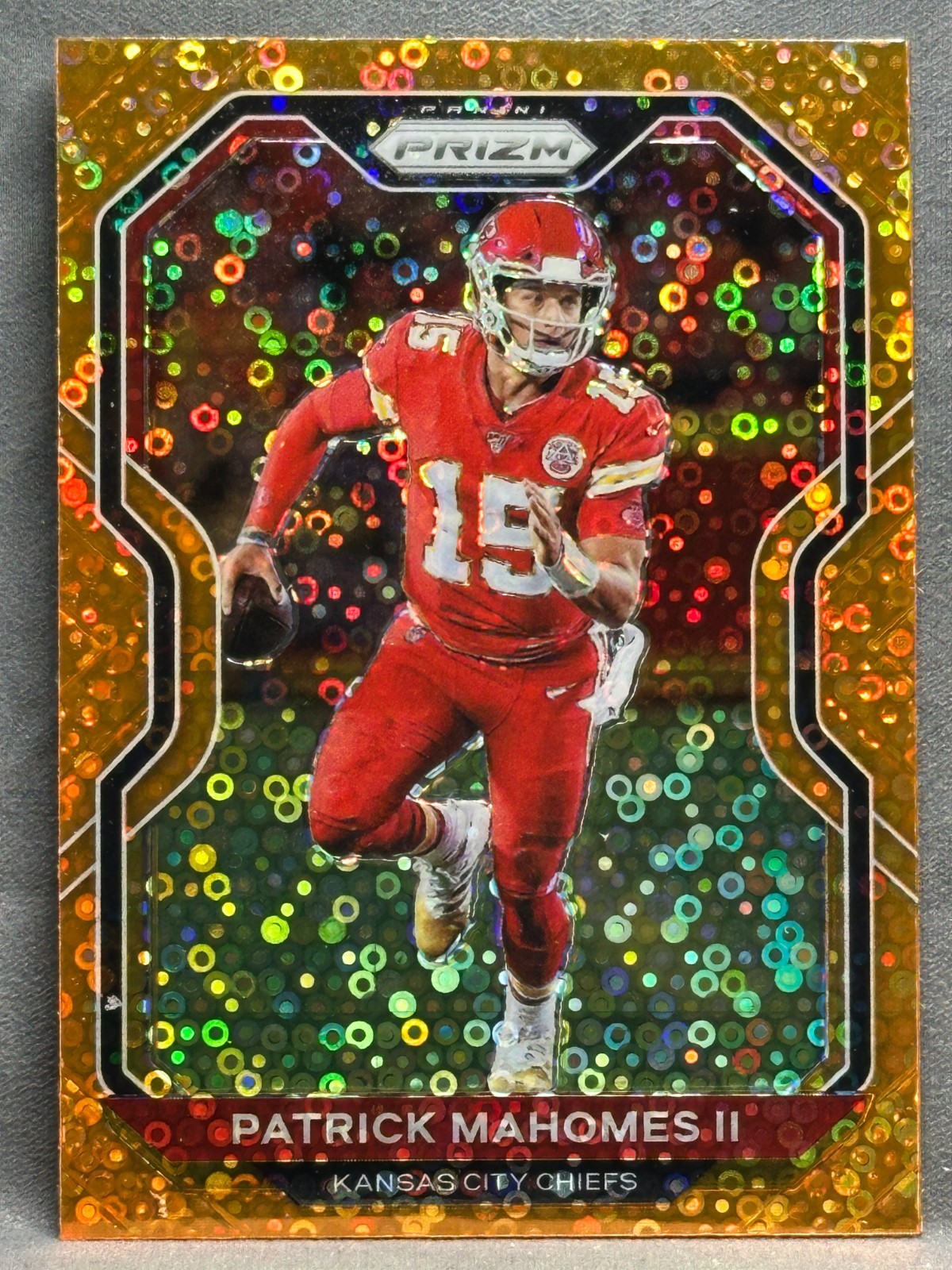 2020 Panini Prizm Patrick Mahomes #124 Orange Disco Prizm