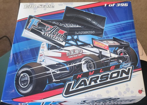 Kyle Larson 1/18 Diecast Sprint Car #1k Abreu Vineyards 2012 - 1 of 396 - Neu in OVP