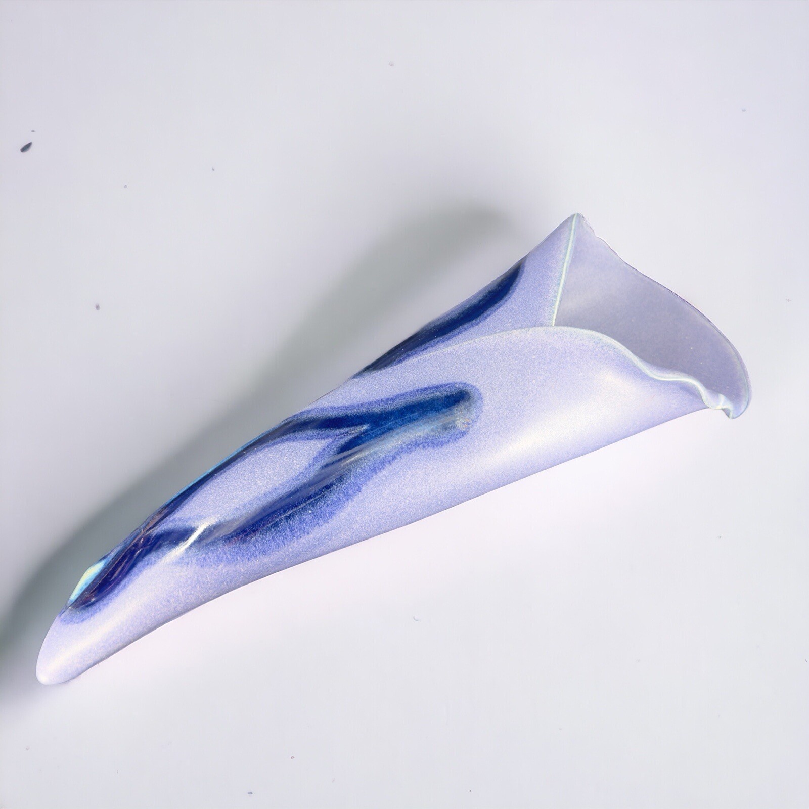 HILBORN Canada Art Pottery Vase Wall Pocket Ceramic Light Purple Blue 15inch