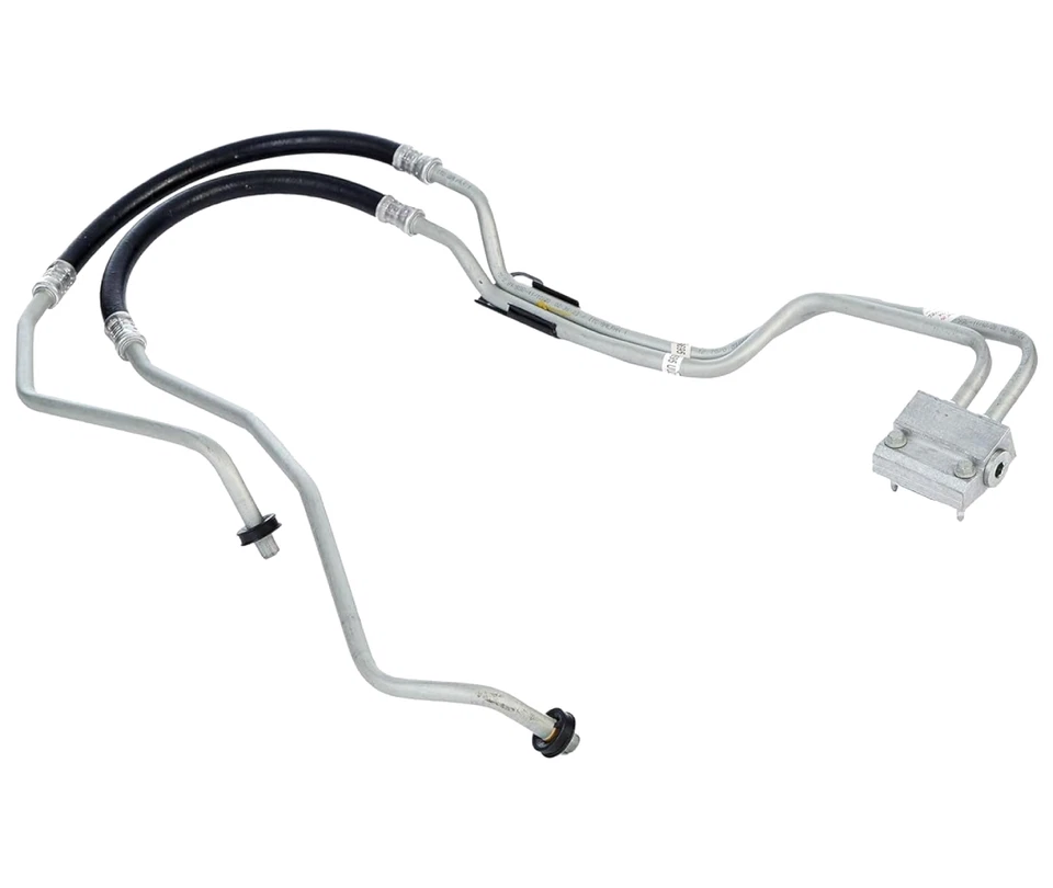 GM Genuine Parts 84828848 Engine Oil Cooler Hose Kit with Bracket, Gasket & Bolt Foto 2 de 3