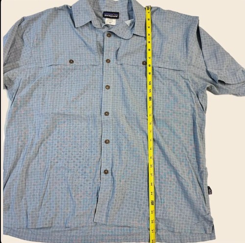 Patagonia Men's Button Up Large Blue Short Sleeve - Outdoor Hiking Or Fishing - Picture 3 of 9