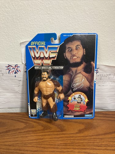 WWF Giant Gonzalez MOC Hasbro Series 10 WWE Wrestl...