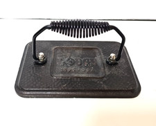 Lodge LGP3 Rectangular Cast Iron Grill Press, Pre-Seasoned, 6.75-inch x 4.5-inch