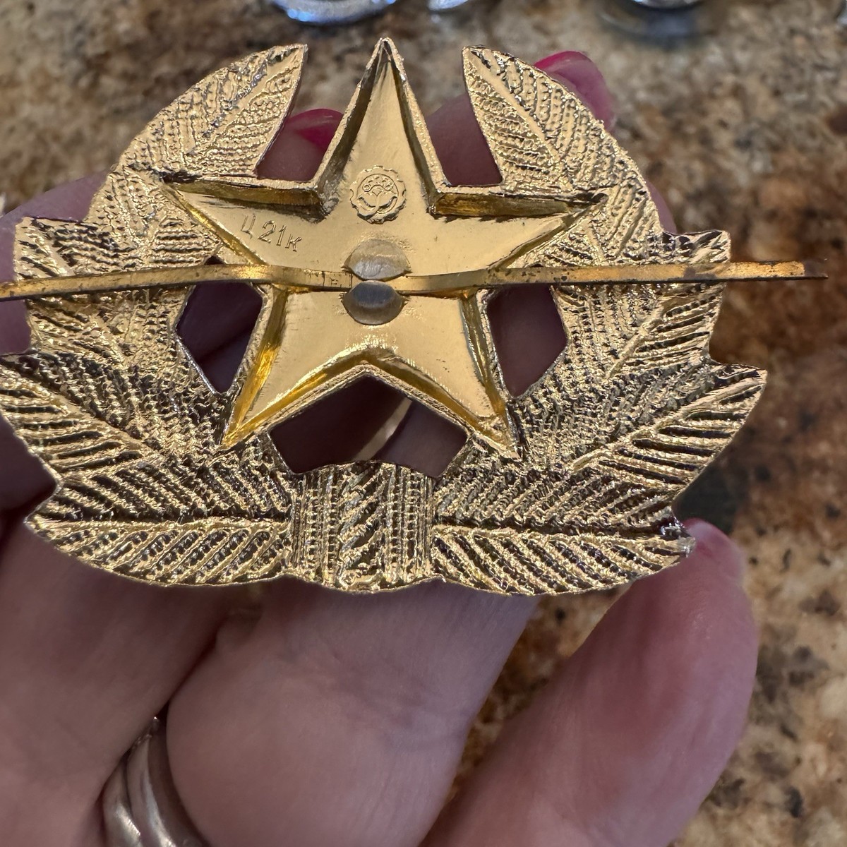 Vtg USSR Soviet Russia Military Hat Badge Emblem 21K Gold Red Star